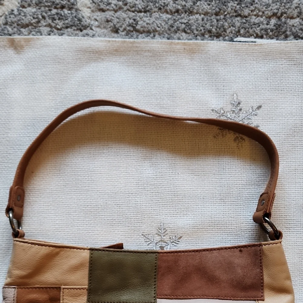 The Sak Multicolor Patchwork Leather Suede Shoulder Bag. - Picture 8 of 15